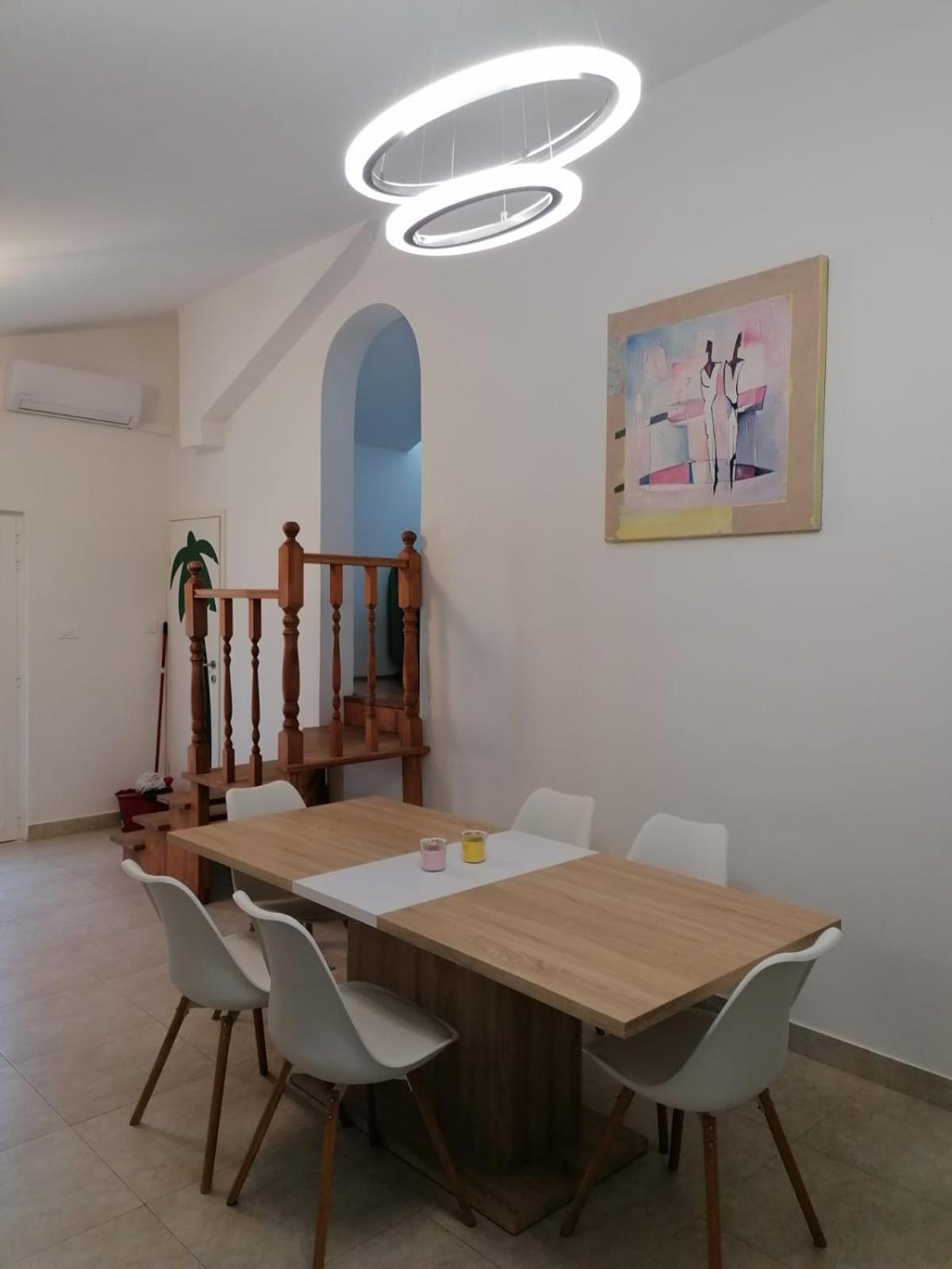 Apartments Villa Julia Trogir Bagian luar foto