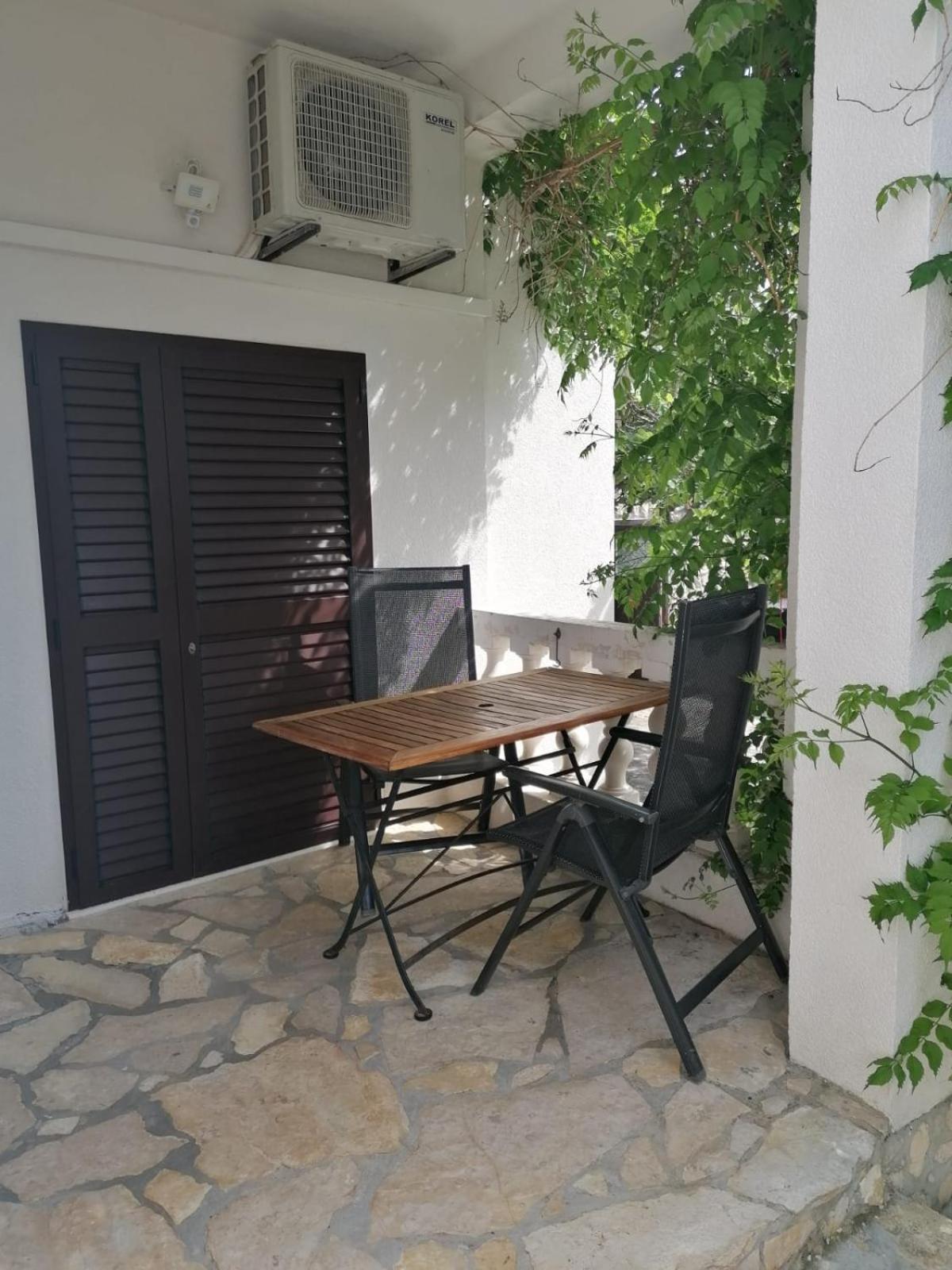 Apartments Villa Julia Trogir Bagian luar foto