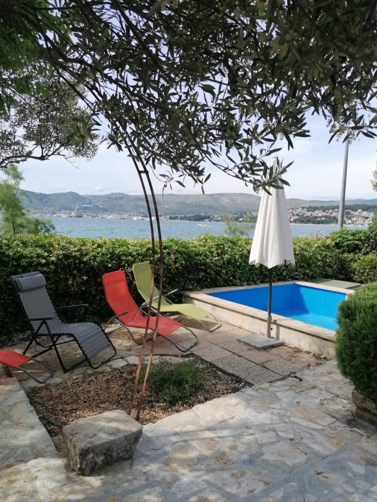 Apartments Villa Julia Trogir Bagian luar foto